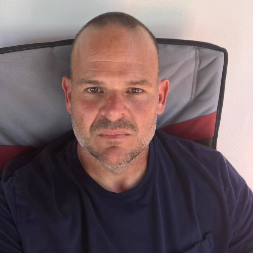 Meet your Posher, Lazaro